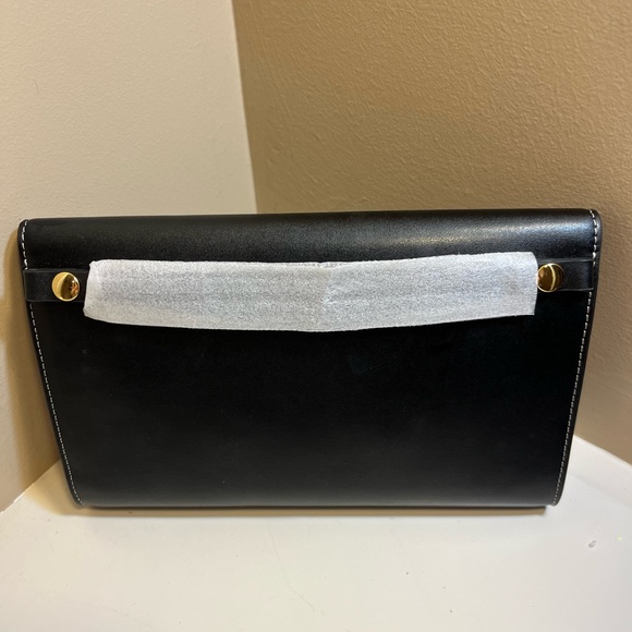 Oleada Black Clutch